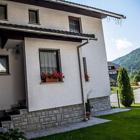 Apartments And Holiday Home Grohar Kranjska Gora Exterior foto