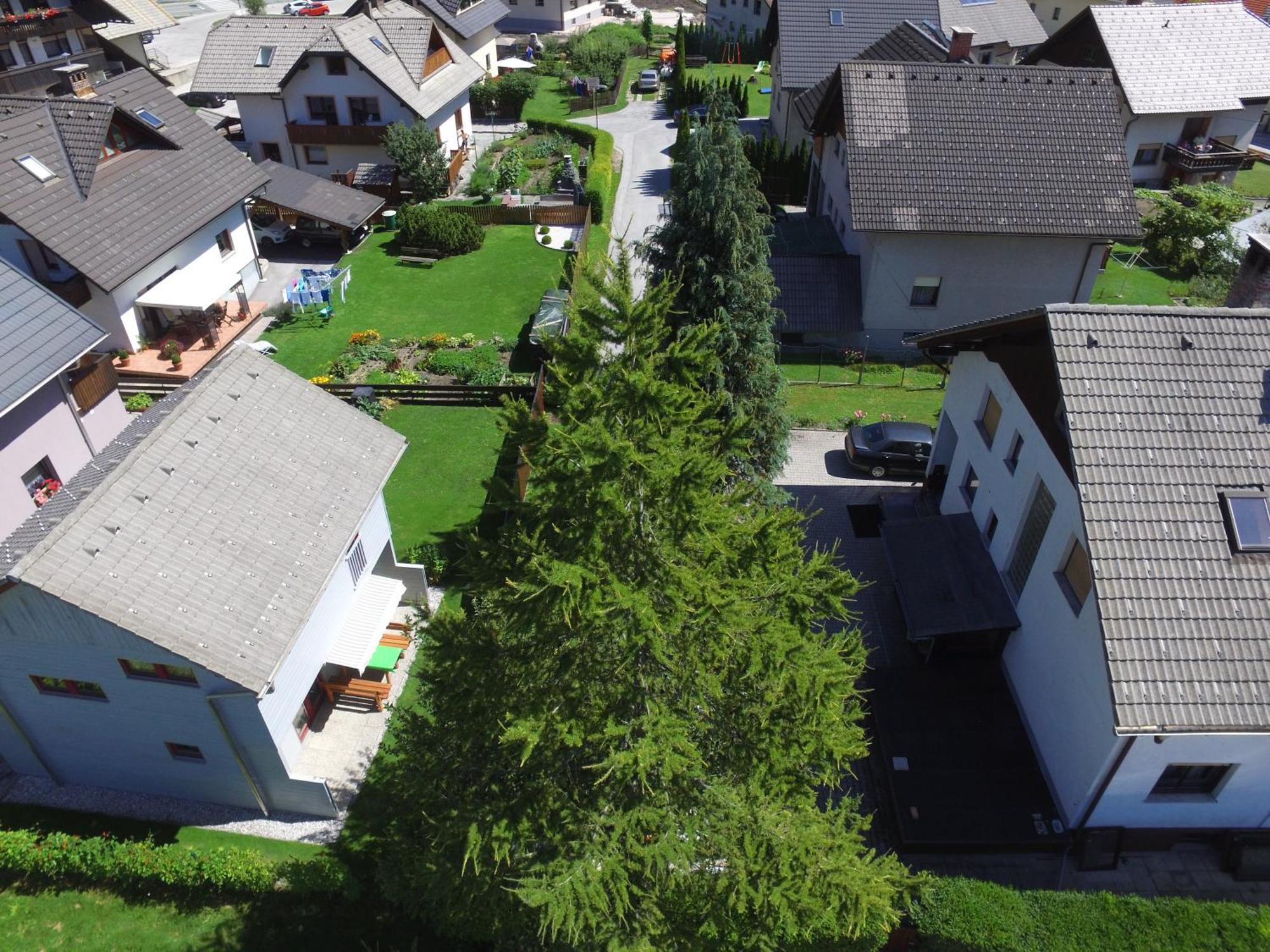 Apartments And Holiday Home Grohar Kranjska Gora Exterior foto